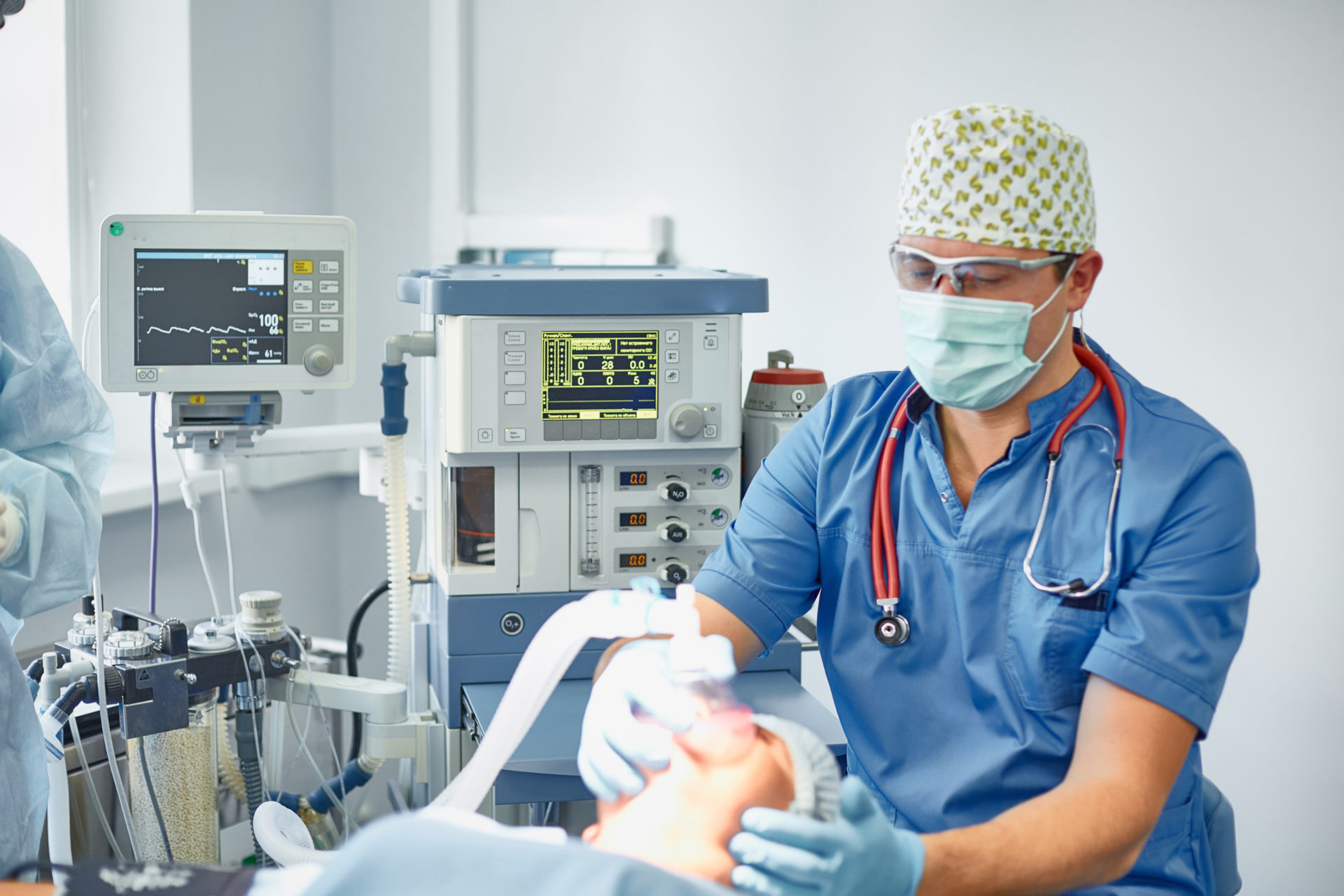 Anesthesia Malpractice - Doctor starting a surgery